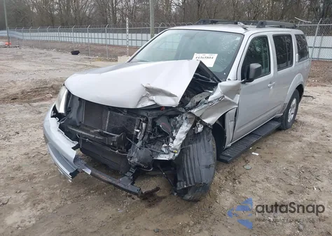 2012 Nissan Pathfinder S z USA, uszkodzony, nr VIN 5N1AR1NN2CC601915
